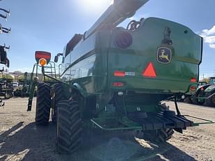 Main image John Deere S780 11