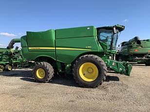 Main image John Deere S780 1