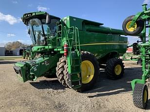 Main image John Deere S780 3