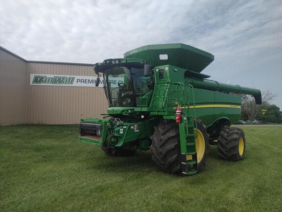 Image of John Deere S780 Primary image