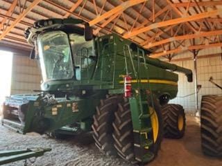 2023 John Deere S780 Equipment Image0