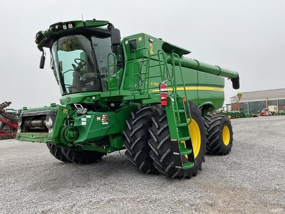 Image of John Deere S780 equipment image 1