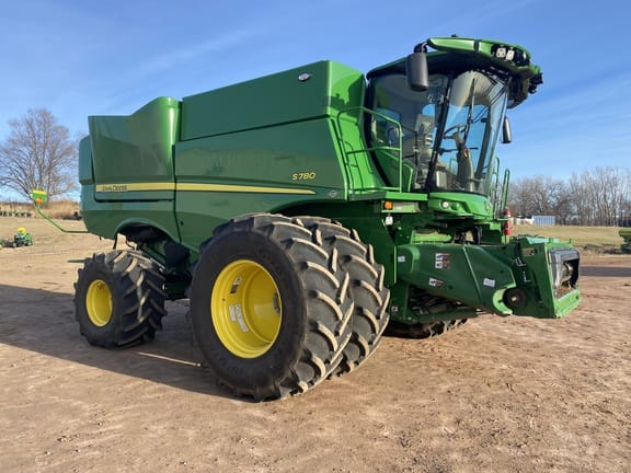 2023 John Deere S780 Equipment Image0