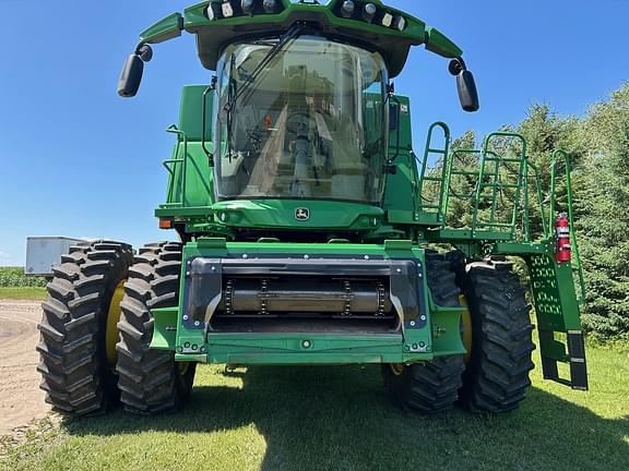 Image of John Deere S780 equipment image 4