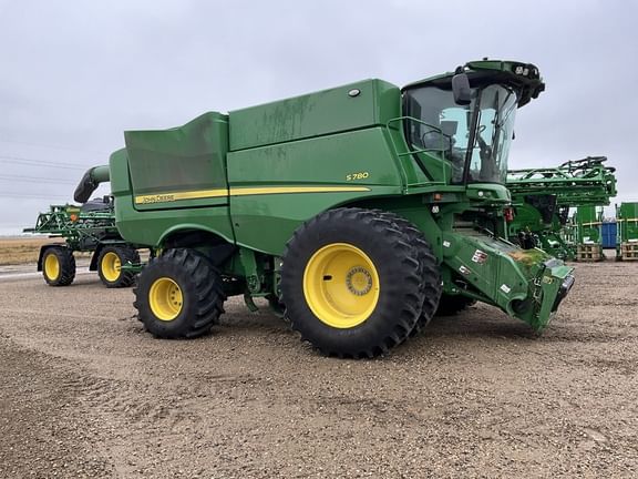 2023 John Deere S780 Equipment Image0