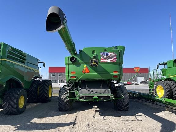 Image of John Deere S780 equipment image 3