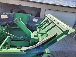 Main image John Deere S780 23