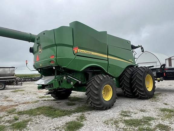 Image of John Deere S780 equipment image 4