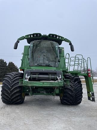 Image of John Deere S780 equipment image 4