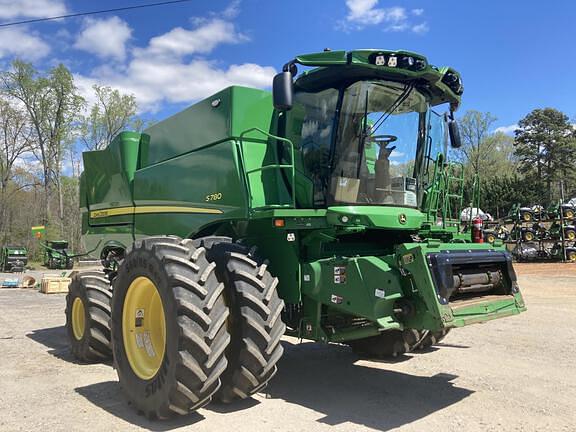 Image of John Deere S780 equipment image 1