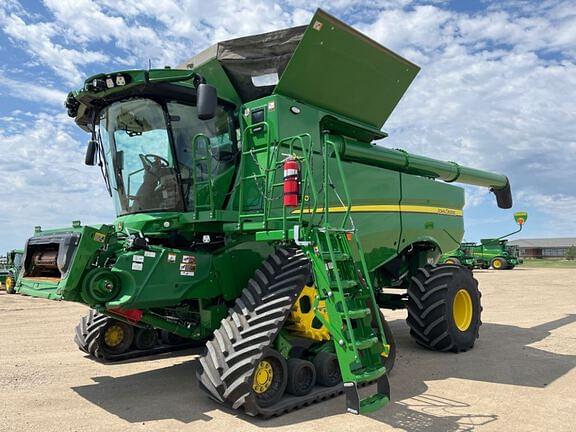 Image of John Deere S780 Primary image