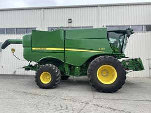 2023 John Deere S780 Image