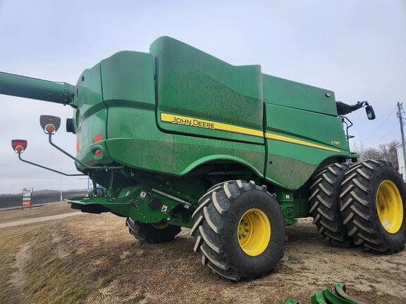Image of John Deere S780 equipment image 4