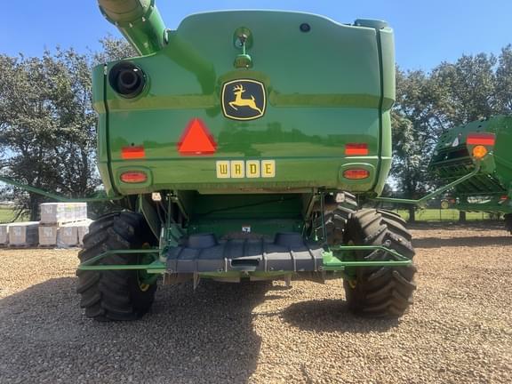 Image of John Deere S780 equipment image 4