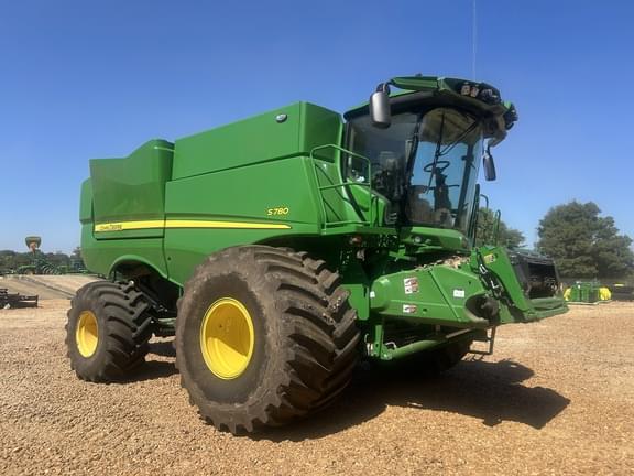 Image of John Deere S780 equipment image 3