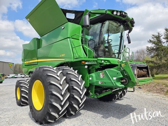 2023 John Deere S780 Equipment Image0