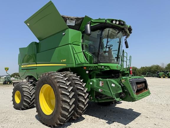 Image of John Deere S780 Primary image