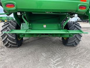 Main image John Deere S780 18