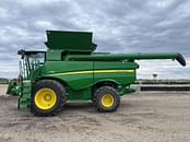 Thumbnail image John Deere S780 3