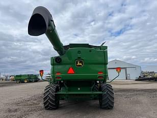 Main image John Deere S780 5