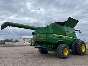 Main image John Deere S780 6