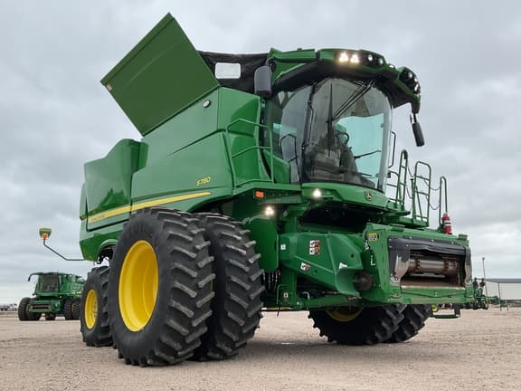 Image of John Deere S780 Primary image