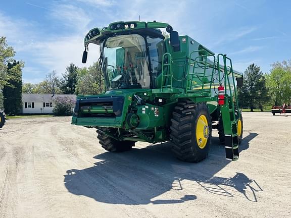 Image of John Deere S780 equipment image 2