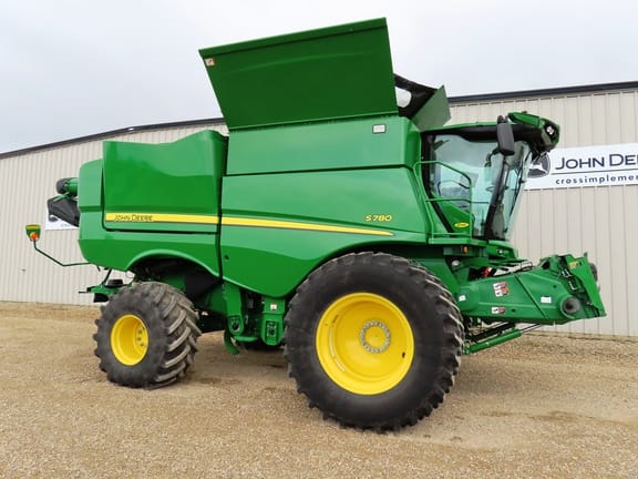2023 John Deere S780 Equipment Image0