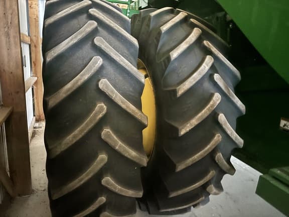 Image of John Deere S780 equipment image 4