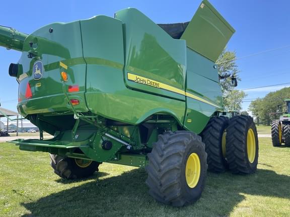 Image of John Deere S780 equipment image 4