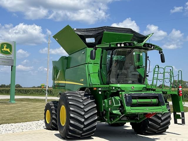 Image of John Deere S780 equipment image 2