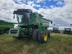 2023 John Deere S780 Image