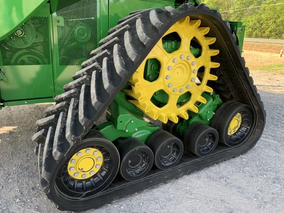 Image of John Deere S780 equipment image 3