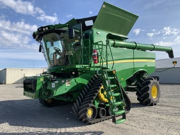 Main image John Deere S780