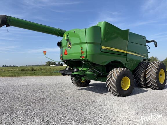 Image of John Deere S780 equipment image 3