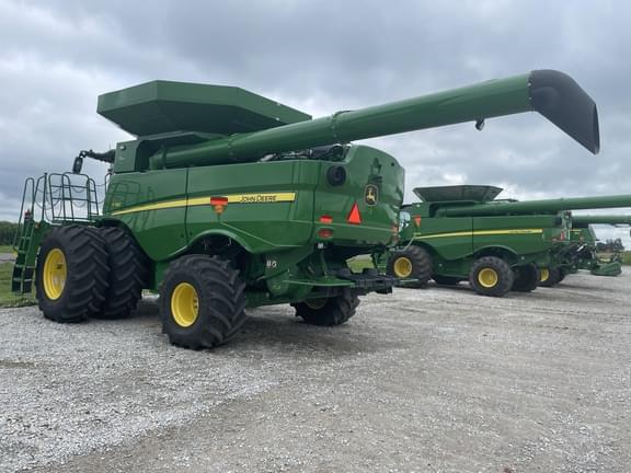 Image of John Deere S780 equipment image 3