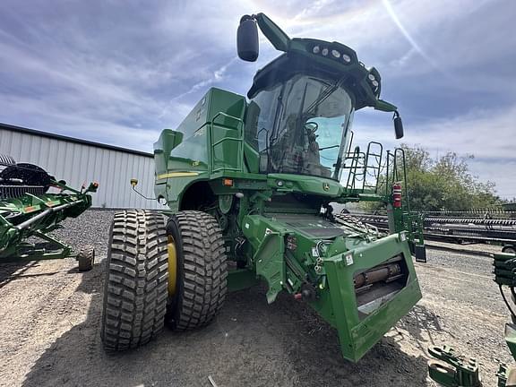 Image of John Deere S780 equipment image 2
