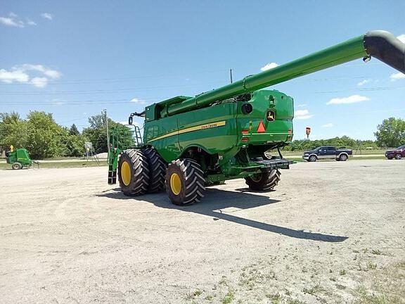 Image of John Deere S780 equipment image 2