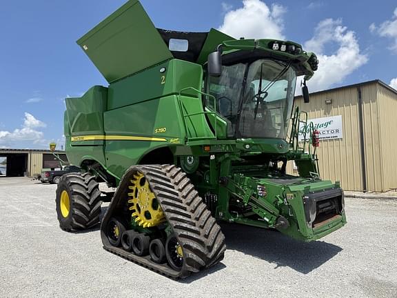 Image of John Deere S780 equipment image 2