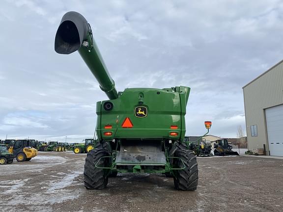 Image of John Deere S780 equipment image 3