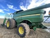 Thumbnail image John Deere S780 1