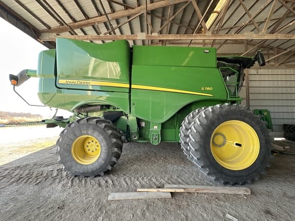 Image of John Deere S780 equipment image 3