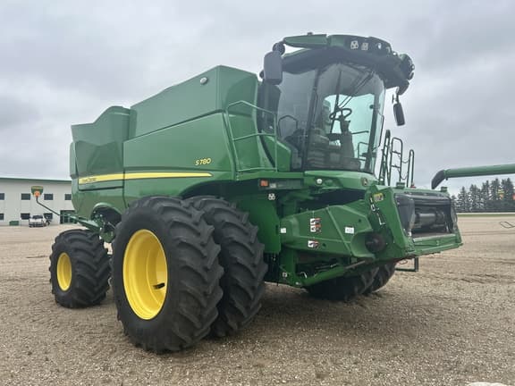 Image of John Deere S780 equipment image 2