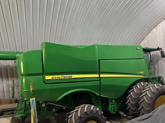 Image of John Deere S780 equipment image 3
