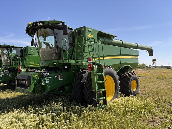 Image of John Deere S780 equipment image 1