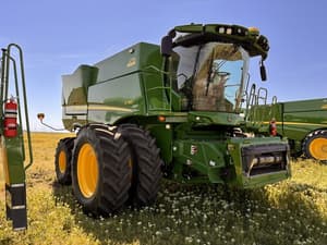 2023 John Deere S780 Image