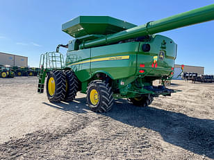 Main image John Deere S780 7