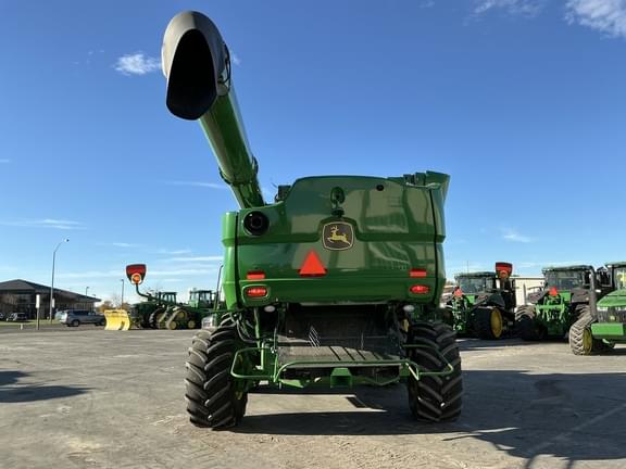 Image of John Deere S780 equipment image 3