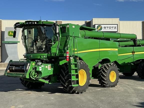 Image of John Deere S780 Primary image
