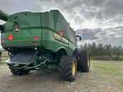 Thumbnail image John Deere S780 3